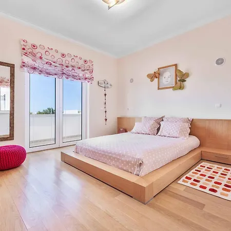 Sunflower Villa *